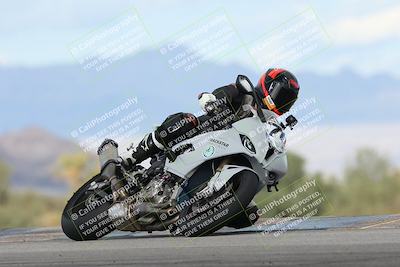 media/Nov-16-2025-Race Pace (Sun) [[8c5fa54630]]/Non Verified Riders (1st 20 Minutes)/7-Turn 9 Entry (210pm)/